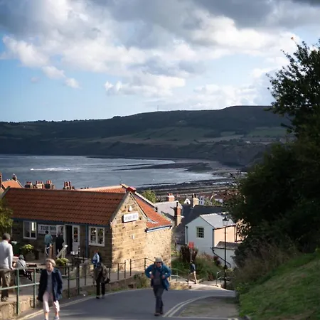 Hillside Robin Hood's Bay