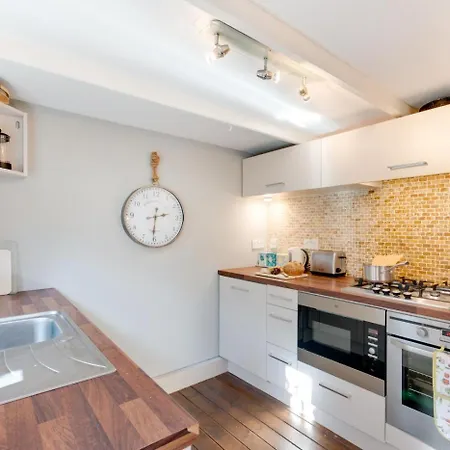 Holiday home Hillside